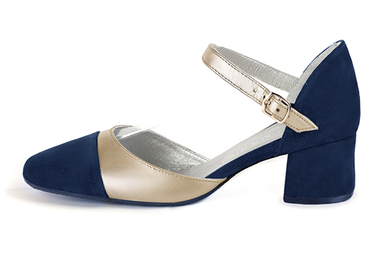 Navy blue and gold women's open side shoes, with an instep strap. Round toe. Low flare heels. Profile view - Florence KOOIJMAN